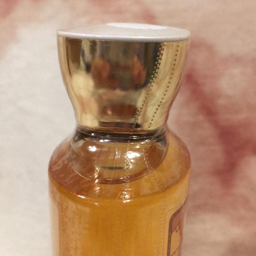 Bath & Body Works Scented Pumpkin Cupcake Shower gel 10oz NWT with Aloe & Vit E - Picture 6 of 15